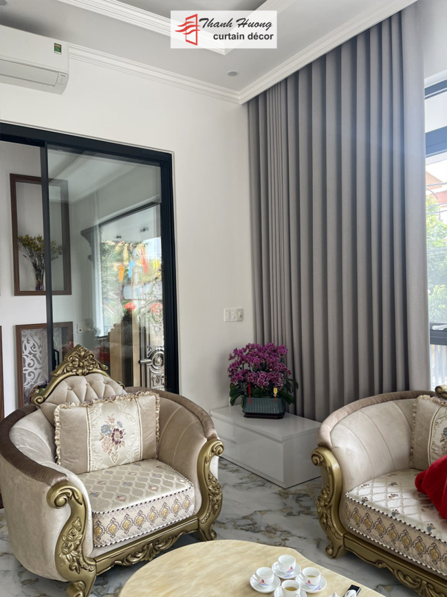 Phòng khách sang trọng, đậm chất cá tính gia chủ với rèm cao cấp tại Rèm Thanh Hương