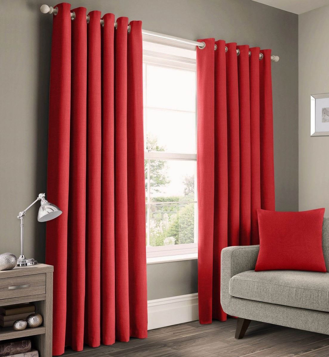 Bộ rèm cửa tone đỏ đặc sắc, thu hút tạo điểm nhấn cho ngôi nhà- Rèm Thanh Hương